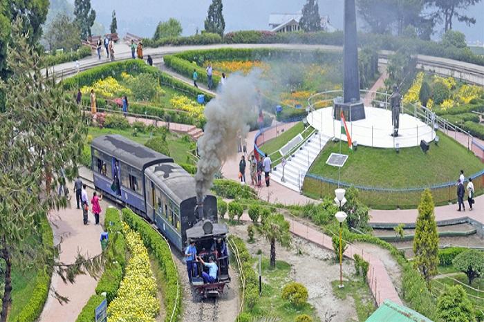 Darjeeling Toy Train